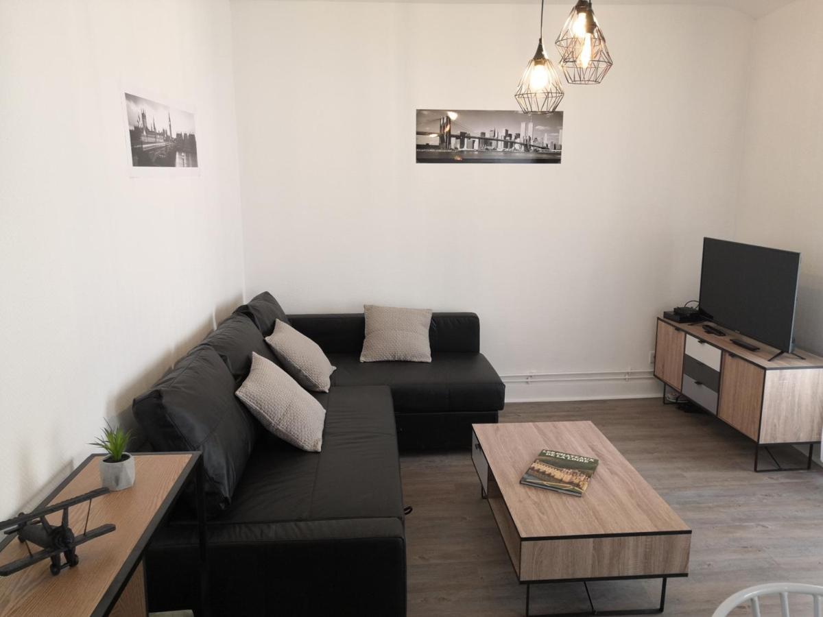 Au Fil De Loire Apartment Блоа Екстериор снимка