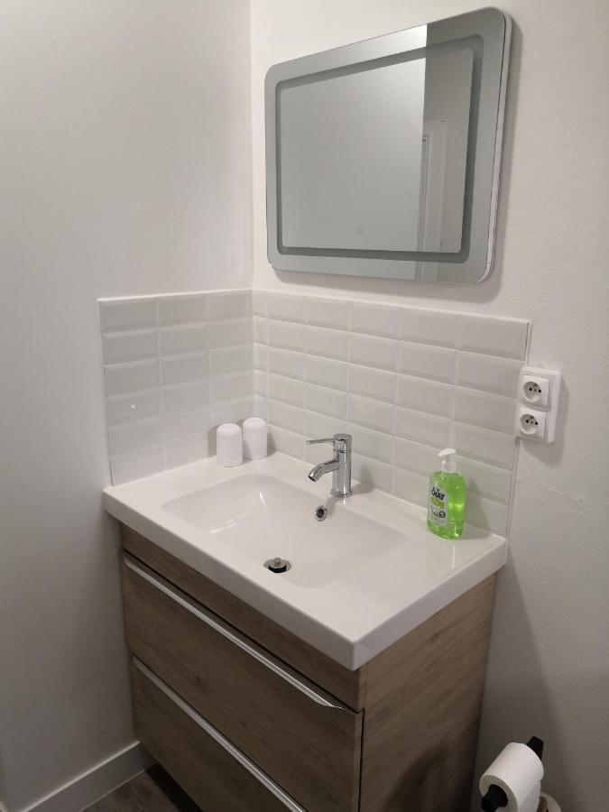 Au Fil De Loire Apartment Блоа Екстериор снимка
